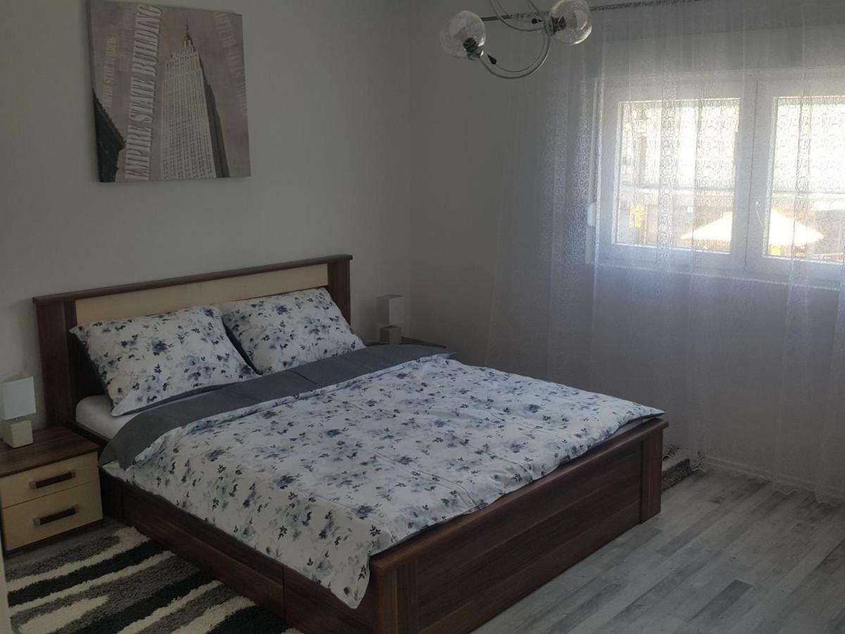 Apartment No1 โคเรนนิซา ภายนอก รูปภาพ