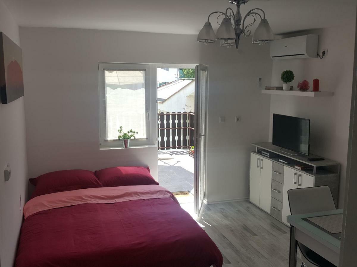 Apartment No1 โคเรนนิซา ภายนอก รูปภาพ